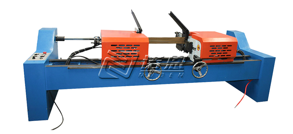 Double-head chamfering machine